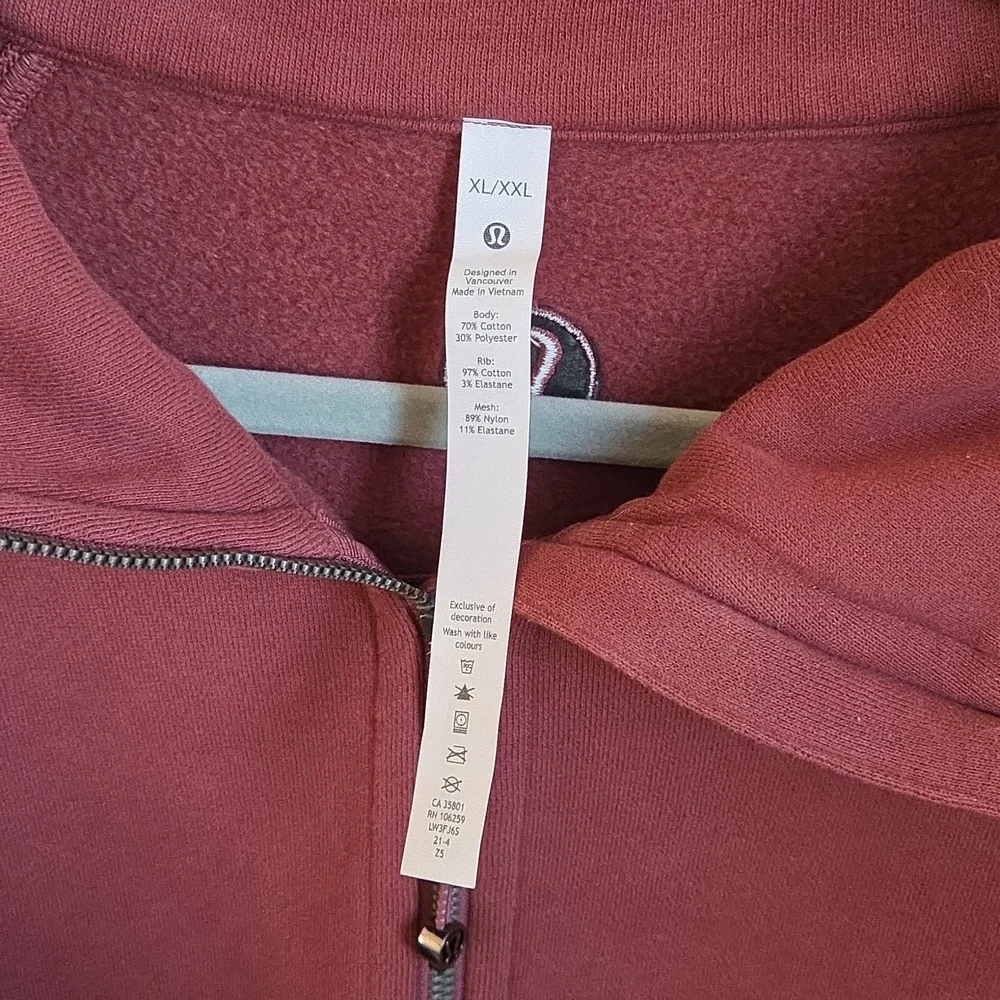 Lululemon Half Zip Scuba - Picture 2 of 7